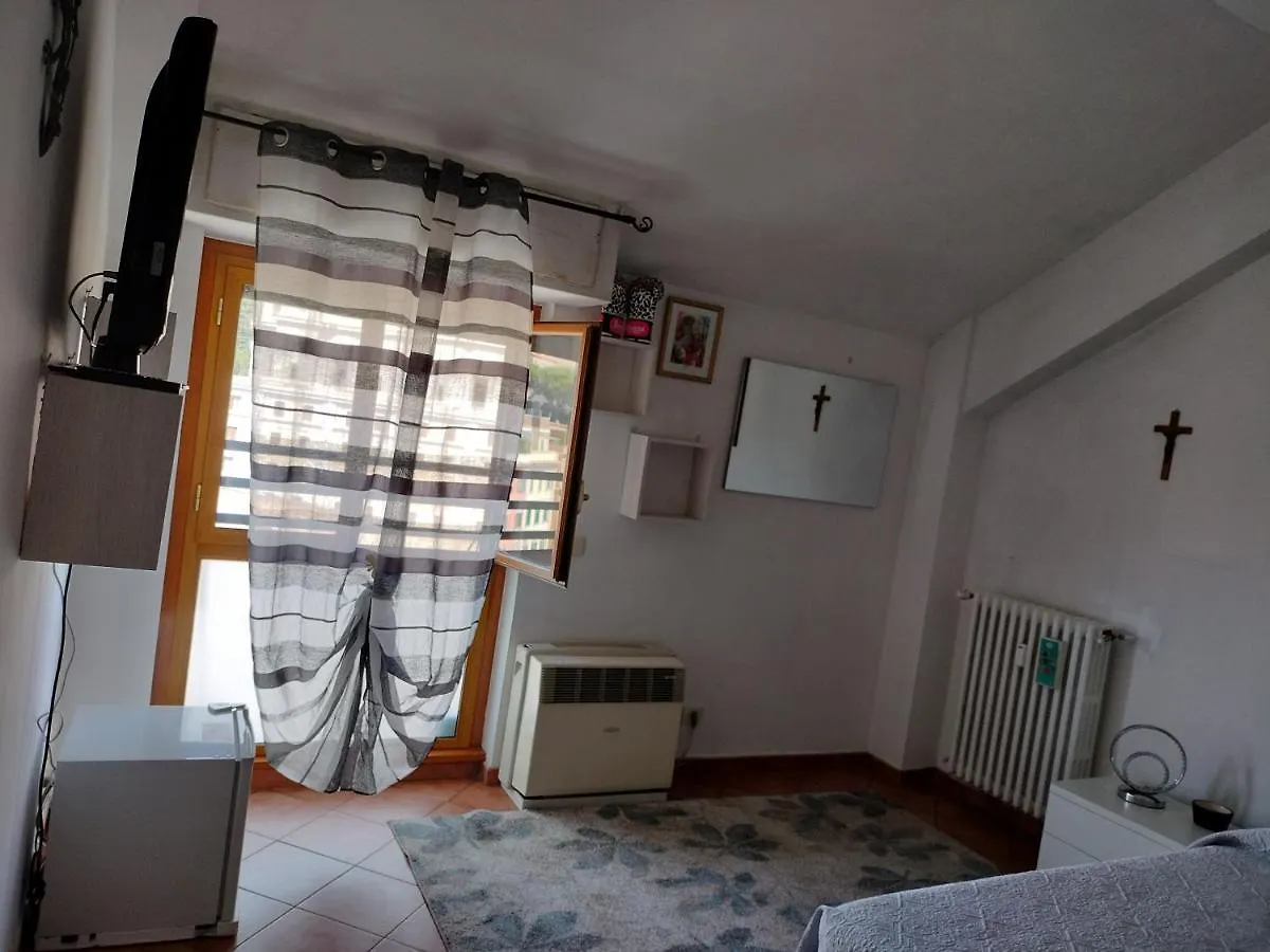 Nice Room In The Center Of Rome 0*,  Italie