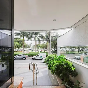  Apartamento Bhomy Centro Beira-mar Norte Com Linda Vista Brasil