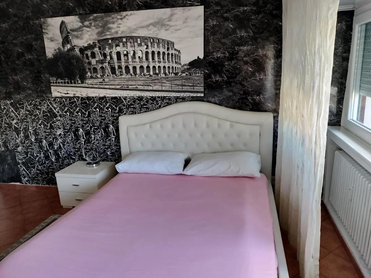 Apartment Nice Room In The Center Of Rome Italy